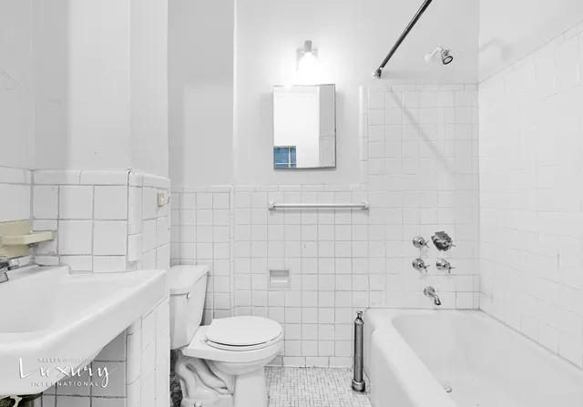 $599,000 | 15 West 84th Street, Unit 1J | Upper West Side