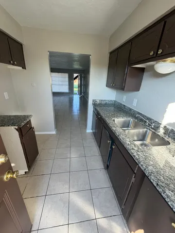 $1,260 | 6727 Telephone Road, Unit 88, Houston, TX 77061