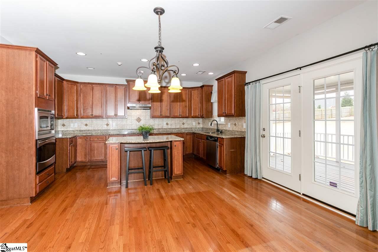 112 Hydrangea Way Simpsonville, SC 29681 - Photo 14 of 36 Gallery Image 14