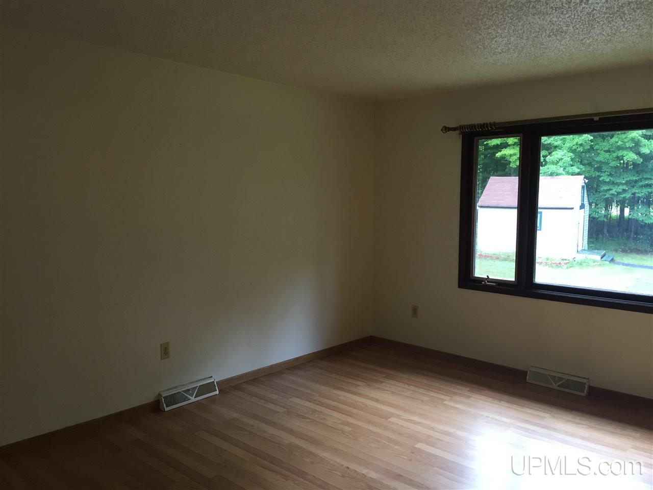 55616 Salo Road Hancock, MI 49930 - Photo 10 of 24