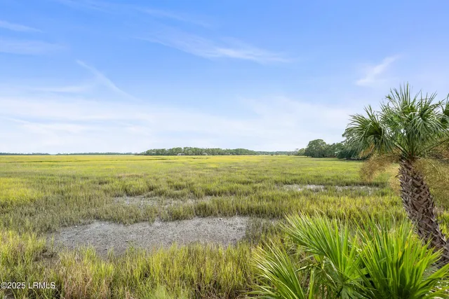 $399,000 | 229 Tennis Villa Circle, Unit 229, Fripp Island, SC 29920