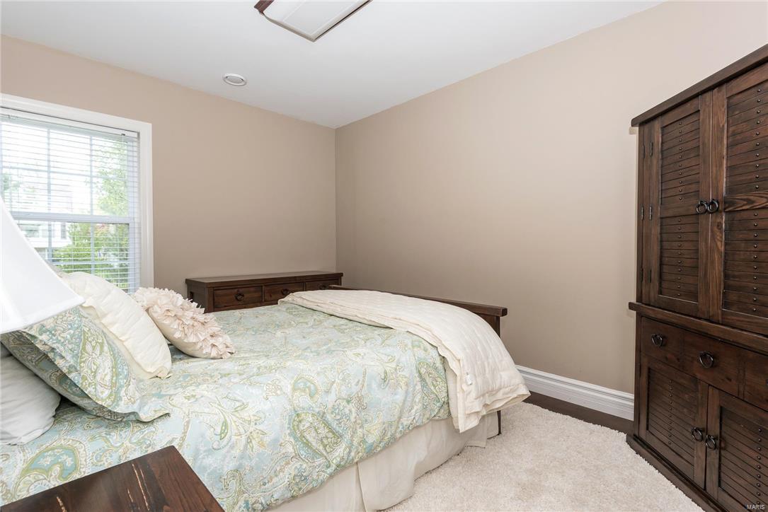 10516 Sapphire Ridge Court St. Louis, MO 63128 - Photo 39 of 45