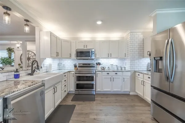 $460,000 | 390 Mesquite Lane, Abilene, TX 79601