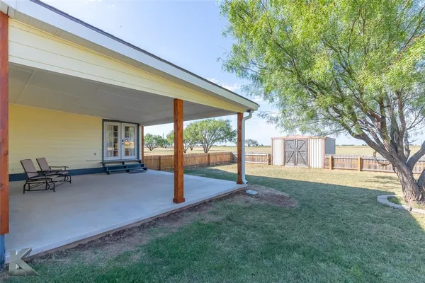 $460,000 | 390 Mesquite Lane, Abilene, TX 79601