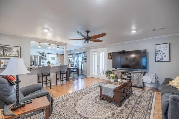 $460,000 | 390 Mesquite Lane, Abilene, TX 79601