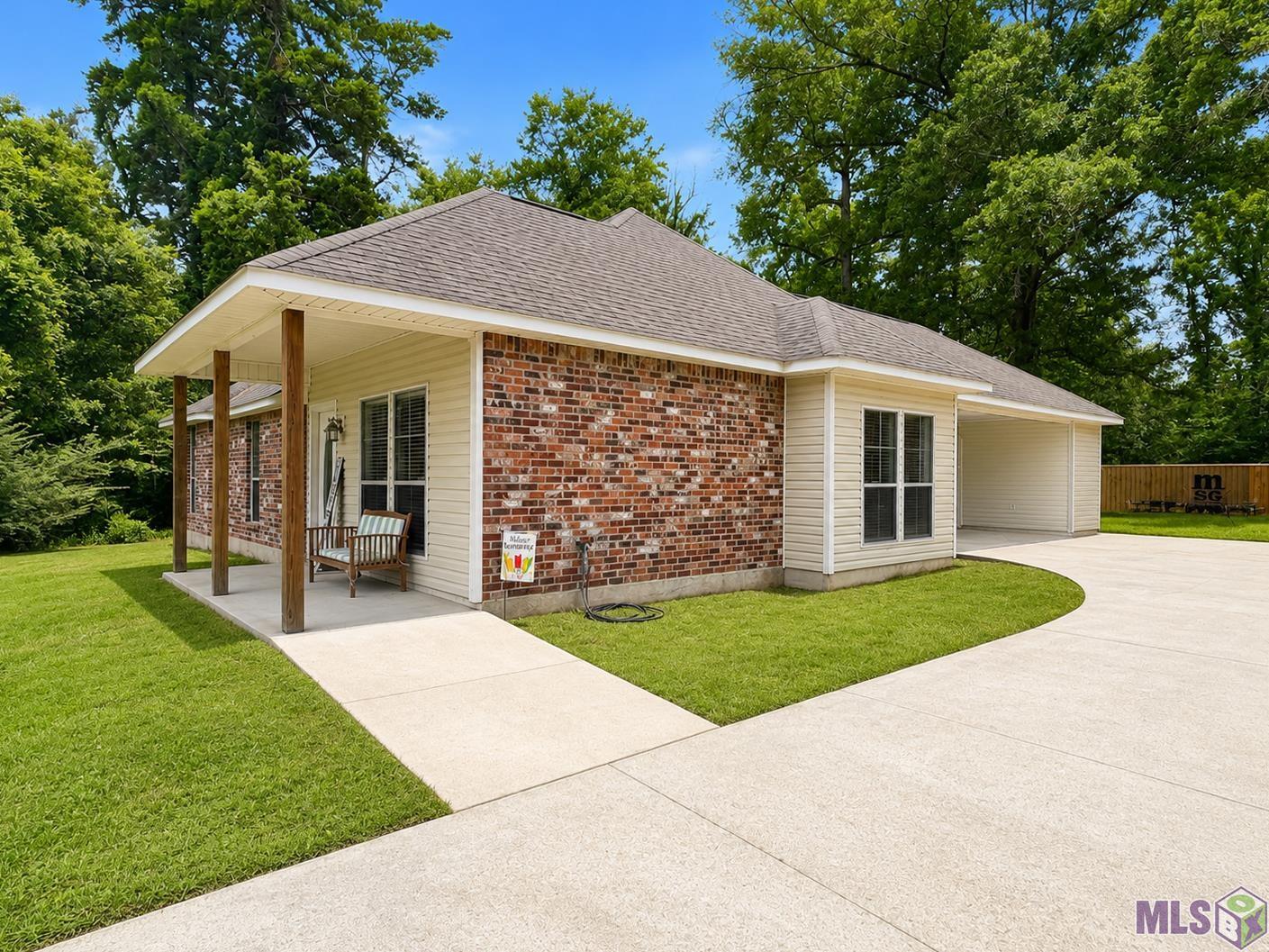 33755 Perkins Crossing Road Walker, LA 70785 - Photo 2 of 19