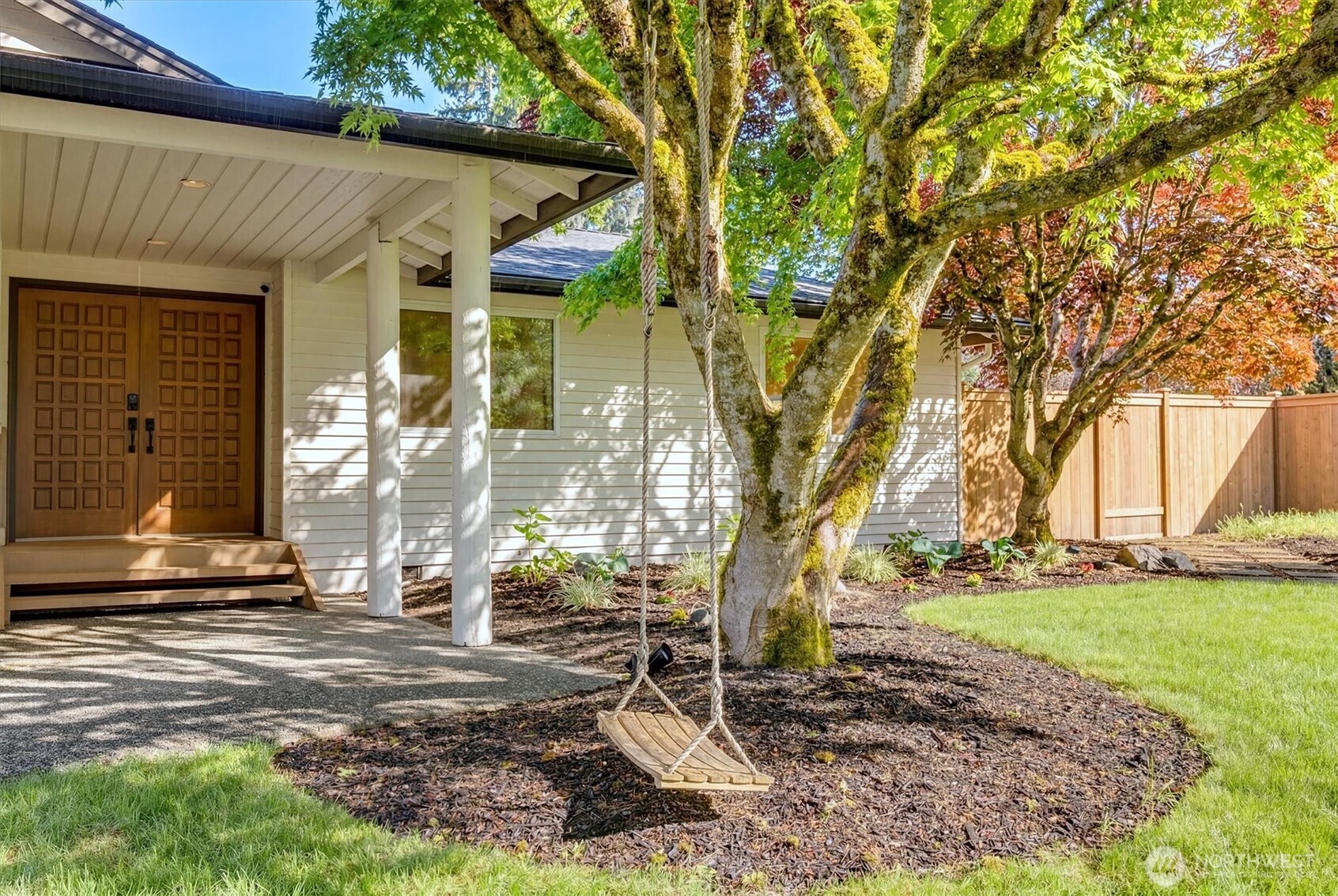 14802 Southeast 139th Court Renton, WA 98059 - Photo 3 of 35