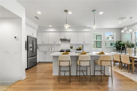 $1,135,000 | 110 Fable, Irvine, CA 92618