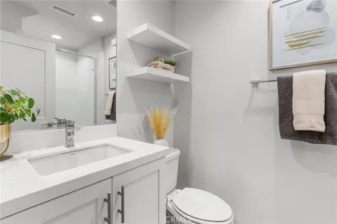 $1,135,000 | 110 Fable, Irvine, CA 92618