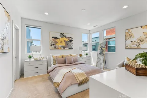 $1,135,000 | 110 Fable, Irvine, CA 92618