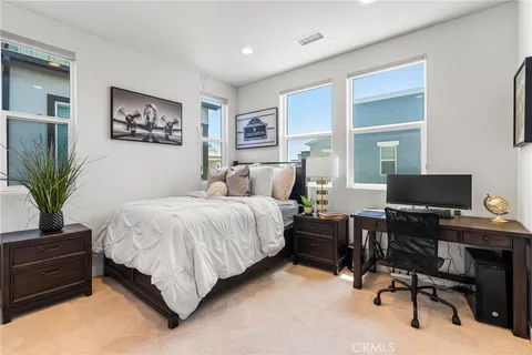 $1,135,000 | 110 Fable, Irvine, CA 92618