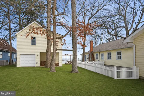 $2,200,000 | 852 Bay Front Avenue, North Beach, MD 20714