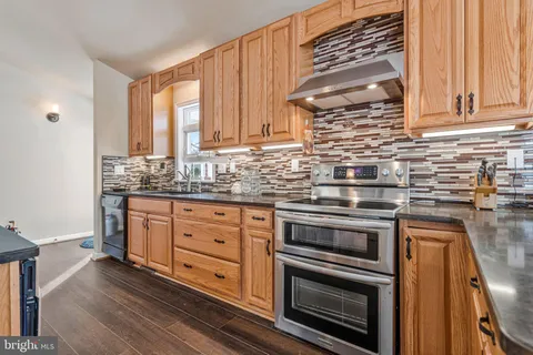 $2,200,000 | 852 Bay Front Avenue, North Beach, MD 20714