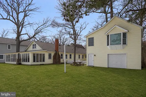 $2,200,000 | 852 Bay Front Avenue, North Beach, MD 20714