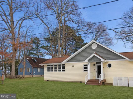 $2,200,000 | 852 Bay Front Avenue, North Beach, MD 20714