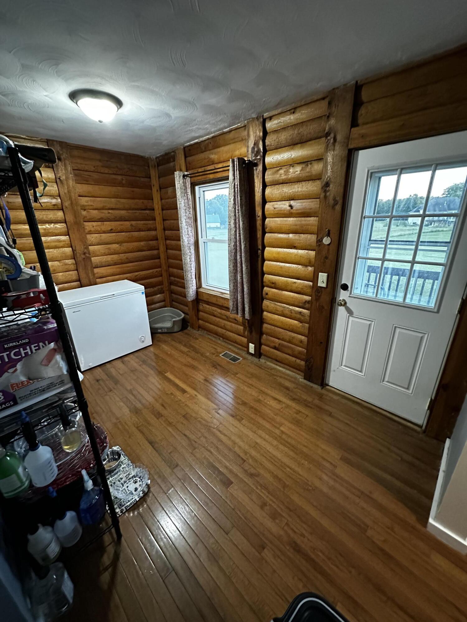 888 South Eifert Road Mason, MI 48854 - Photo 17 of 25 Pantry/Mud