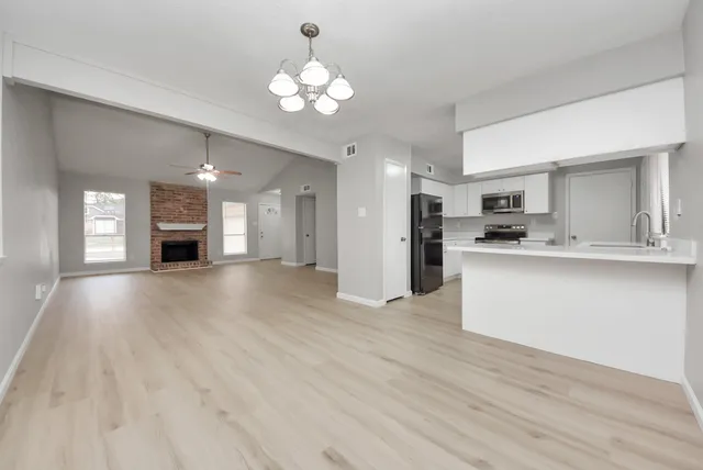 $1,800 | 3030 Ciderwood Drive, Spring, TX 77373