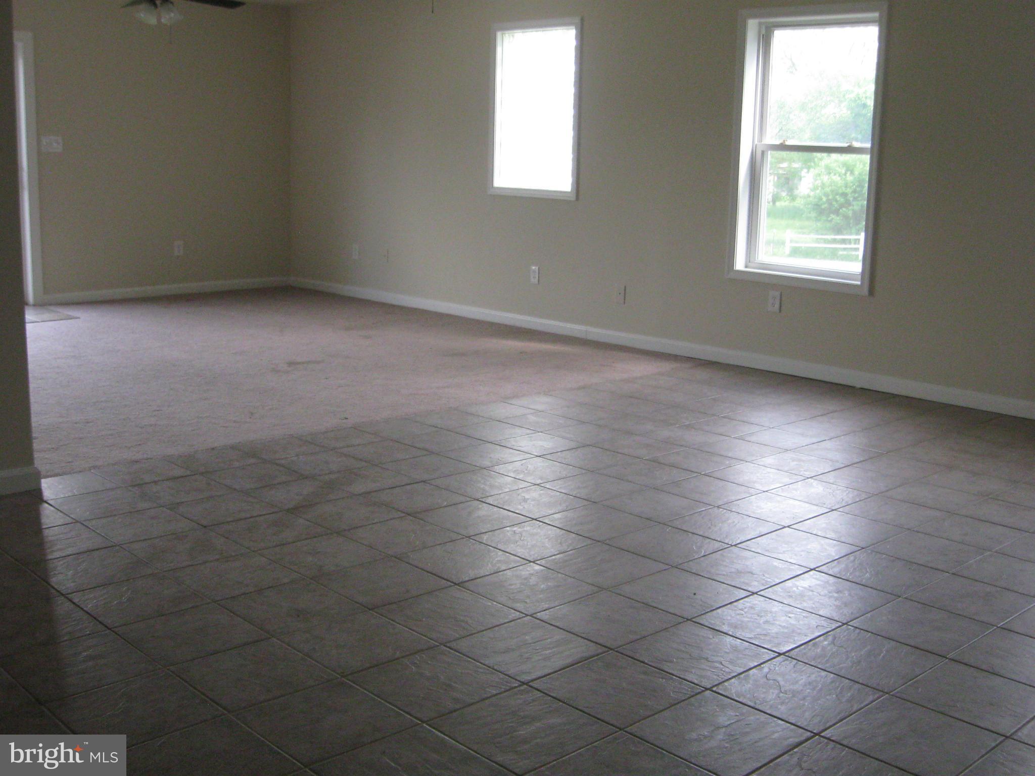 16929 Shinham Road Hagerstown, MD 21740 - Photo 22 of 26 Family Room