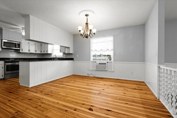 $239,900 | 1005 South Main Street, Mullins, SC 29574