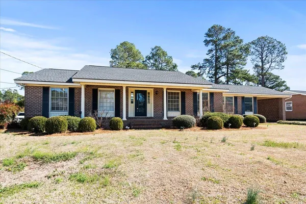 $239,900 | 1005 South Main Street, Mullins, SC 29574