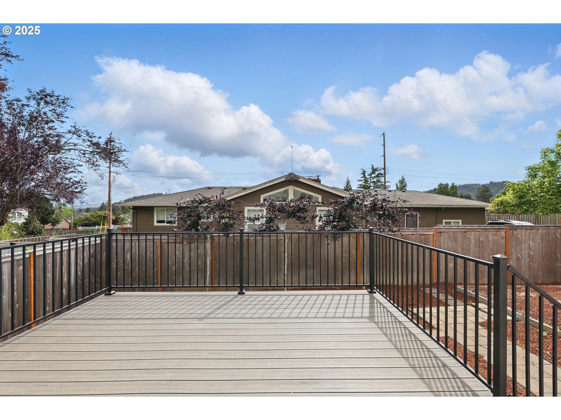 2582 Southwest Thomas Way Gresham, OR 97080 - Photo 34 of 36 a view of a terrace