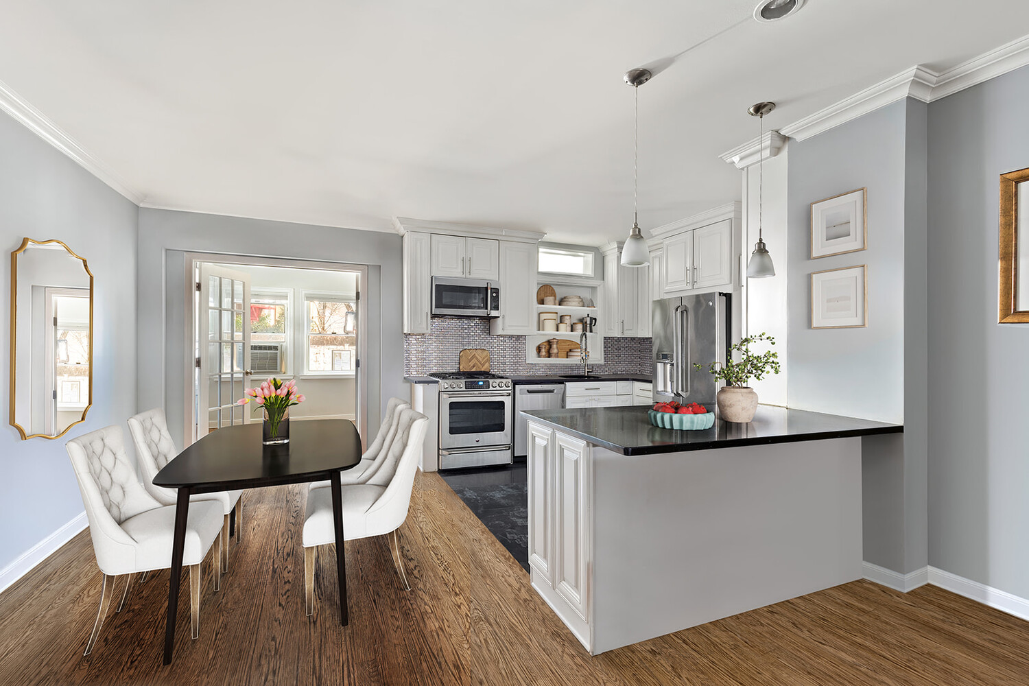 32 Reeve Place, Unit TWNHSE Brooklyn, NY 11218 - Photo 2 of 10