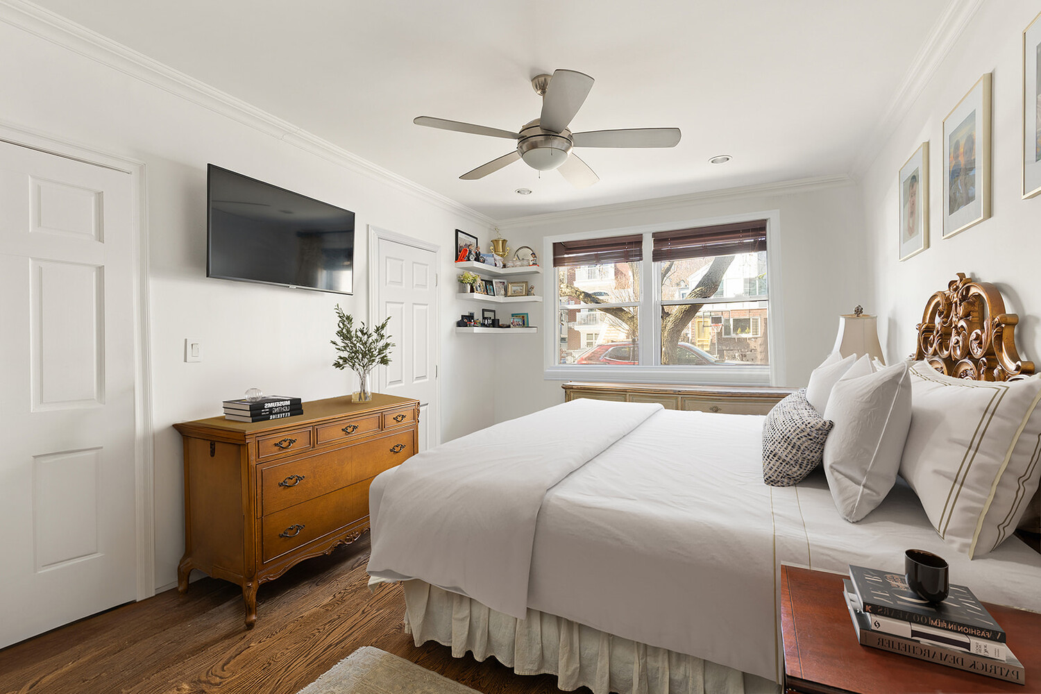 32 Reeve Place, Unit TWNHSE Brooklyn, NY 11218 - Photo 4 of 10