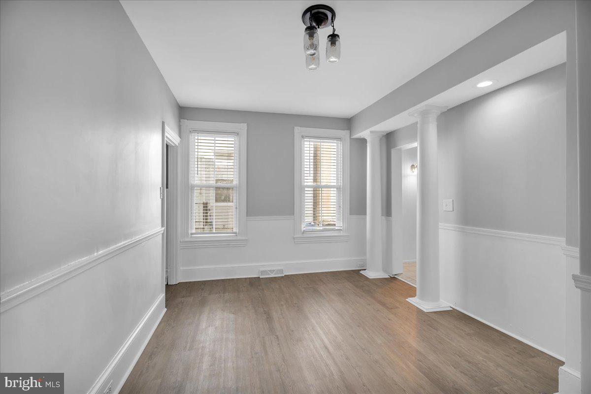 64 East Centre Street Woodbury, NJ 08096 - Photo 8 of 23