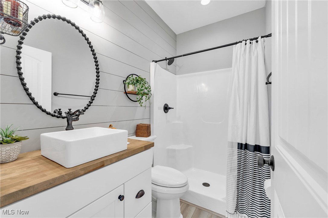 205 Sunset Road Avon Lake, OH 44012 - Photo 22 of 30 Gallery Image 22