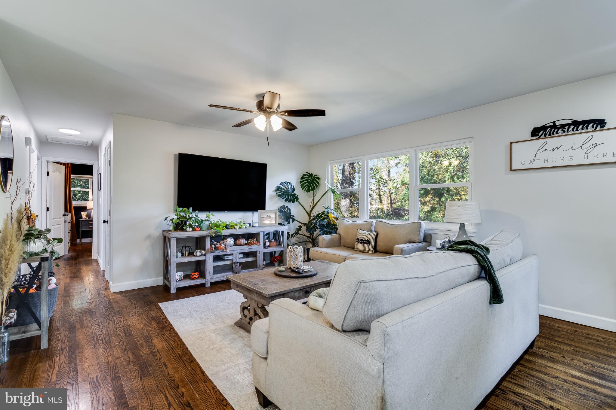 24440 Morgan Road Hollywood, MD 20636 - Photo 13 of 38 Bright and inviting living space with charm.