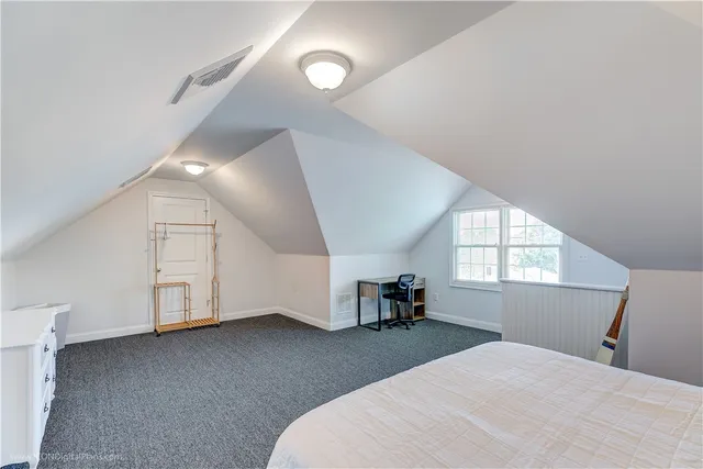 $30,000 | 17 Clinton Street, Newport, RI 02840