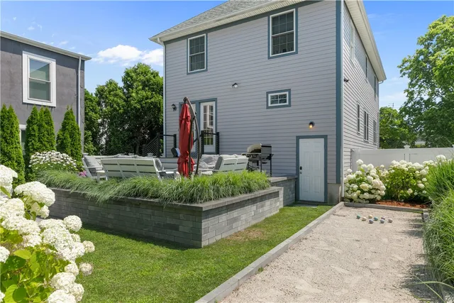$30,000 | 17 Clinton Street, Newport, RI 02840