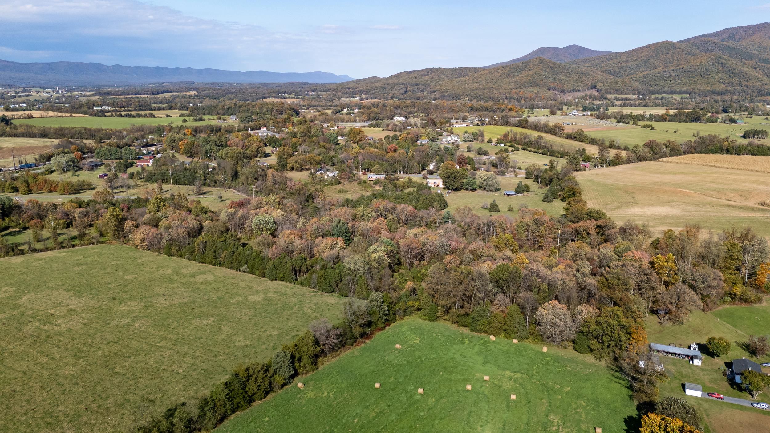 0 Dry Run Road Luray, VA 22835 - Photo 15 of 73 an aerial view of residential houses with outdoor space and trees