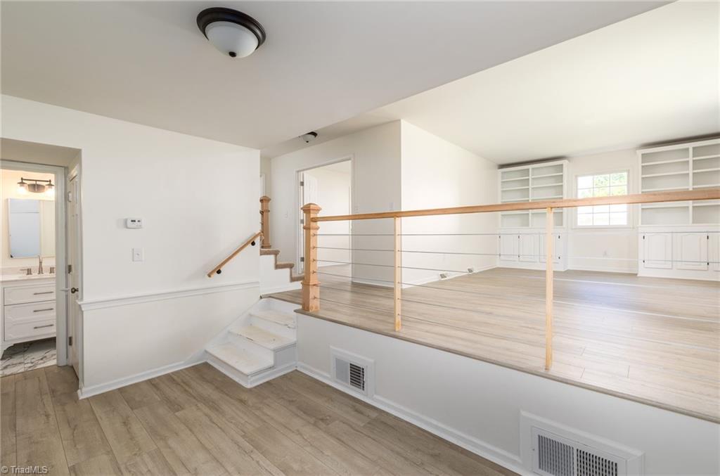 6640 Springfield Drive Clemmons, NC 27012 - Photo 4 of 28