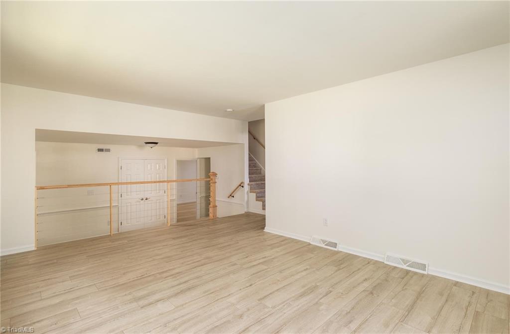 6640 Springfield Drive Clemmons, NC 27012 - Photo 7 of 28