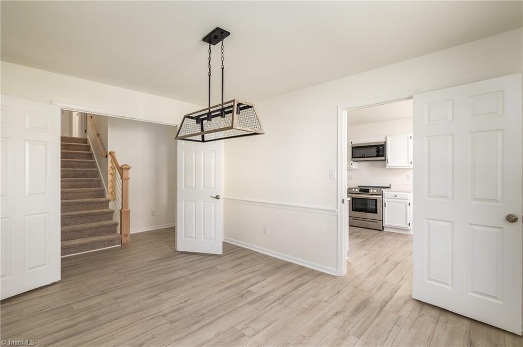 6640 Springfield Drive Clemmons, NC 27012 - Photo 9 of 28