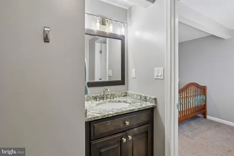 $1,100,000 | 12007 Titian Way, Potomac, MD 20854