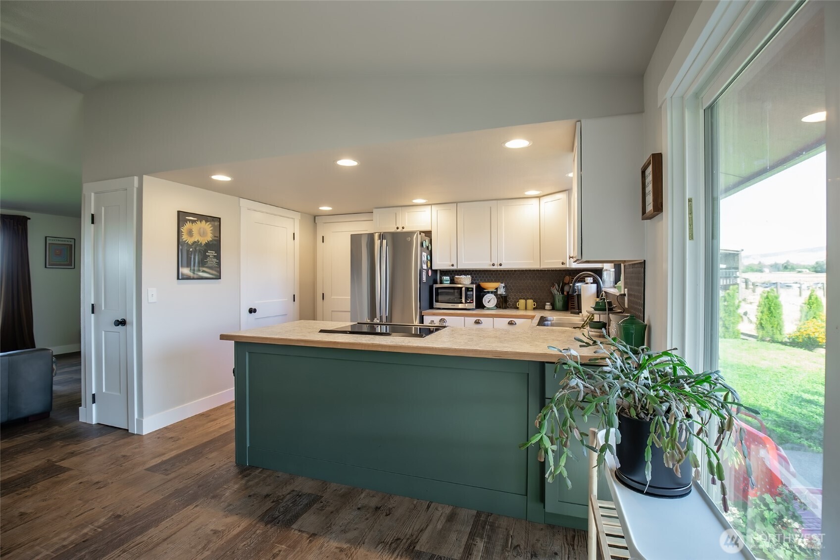 2943 Thomas Road Ellensburg, WA 98926 - Photo 6 of 38 Gallery Image 6