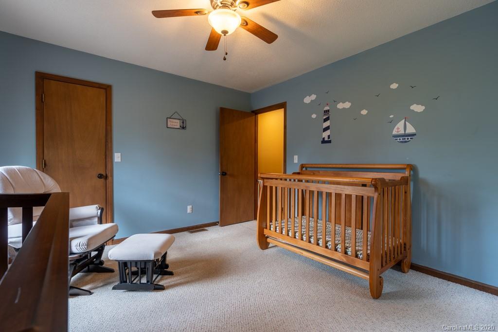 44 Shadow Ridge Drive Fletcher, NC 28732 - Photo 12 of 33