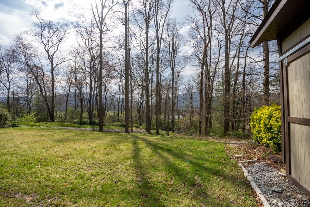 44 Shadow Ridge Drive Fletcher, NC 28732 - Photo 3 of 33