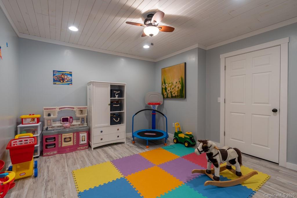 44 Shadow Ridge Drive Fletcher, NC 28732 - Photo 27 of 33