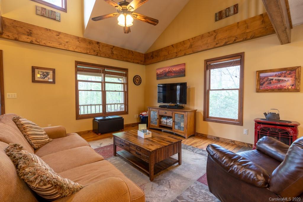44 Shadow Ridge Drive Fletcher, NC 28732 - Photo 6 of 33