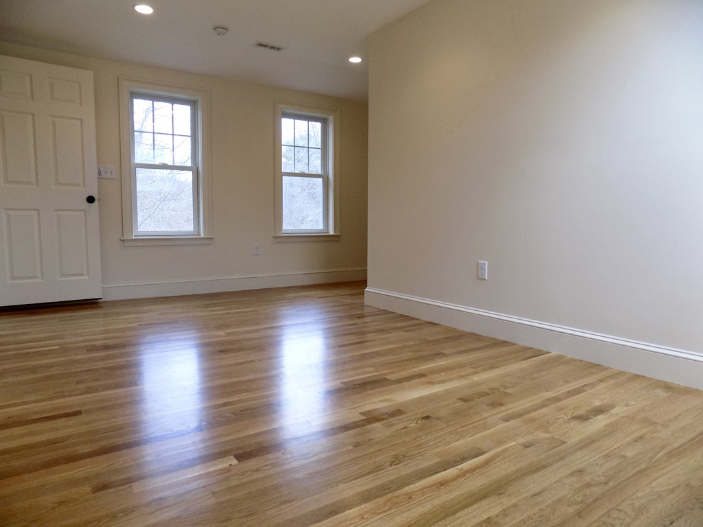 8 Wildwood Road Danvers, MA 01923 - Photo 13 of 30 Gallery Image 13