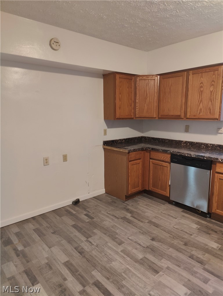 711 Fettro Road Akron, OH 44312 - Photo 7 of 16 Gallery Image 7