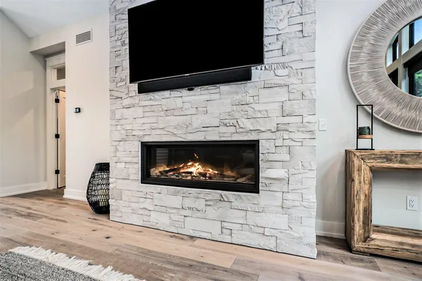 $1,150,000 | 4564 34th Street, Zeeland, MI 49464