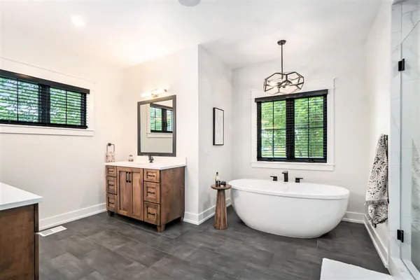 $1,150,000 | 4564 34th Street, Zeeland, MI 49464