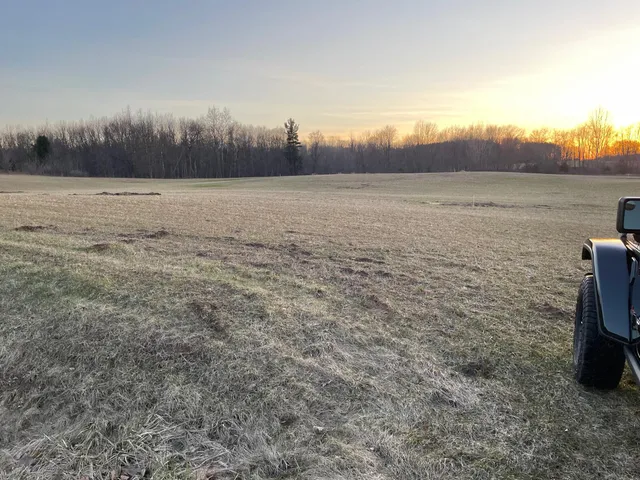 $1,150,000 | 4564 34th Street, Zeeland, MI 49464