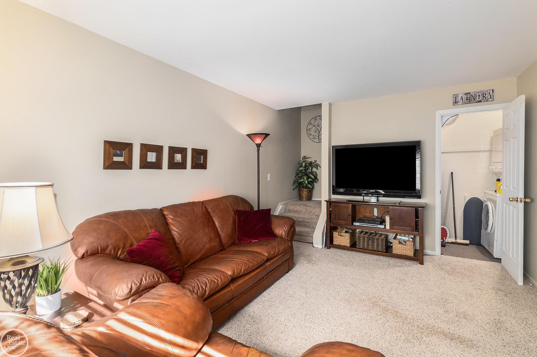 146 Ladd Road, Unit 6/A Walled Lake, MI 48390 - Photo 8 of 19