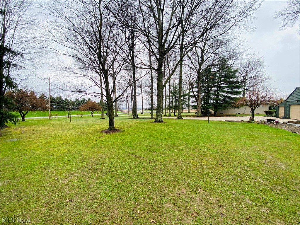 2219 Lyntz Townline Road Southwest Warren, OH 44481 - Photo 13 of 34 Gallery Image 13