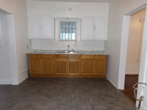 an empty room with closet